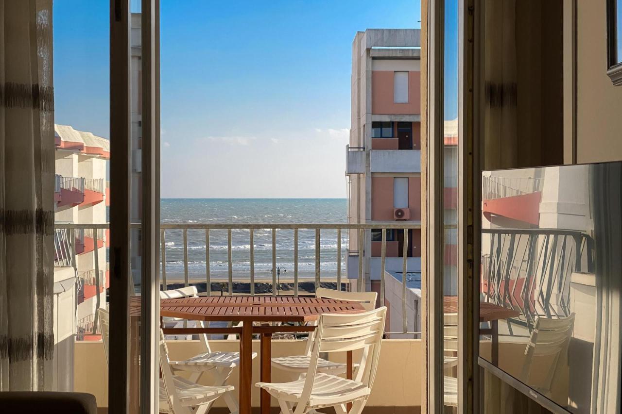 Residence Saint Nicholas Lido di Jesolo Exterior photo